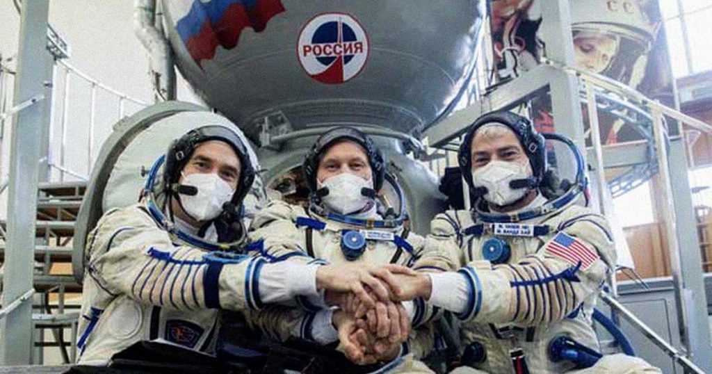 unangemessen!  Ein NASA-Astronaut soll derzeit in einem russischen Raumschiff zur Erde zurückkehren