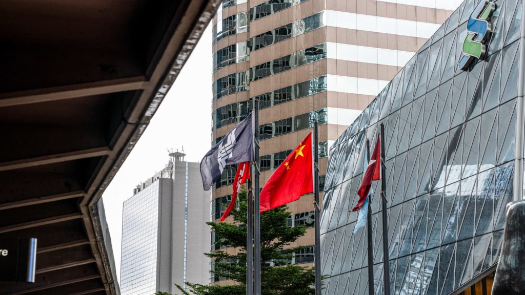 Hongkongs Hang Seng übertrifft die Zuwächse in Asien;  Die Alibaba-Aktie stieg