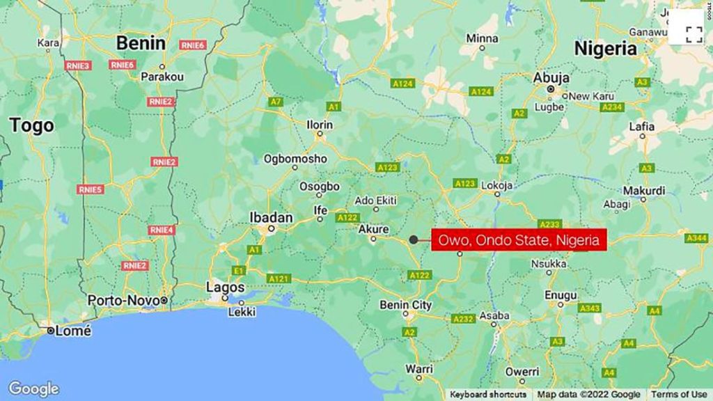 Oo, Nigeria: Massenschießereien in der Kirche töten Dutzende, sagt lokaler Gesetzgeber
