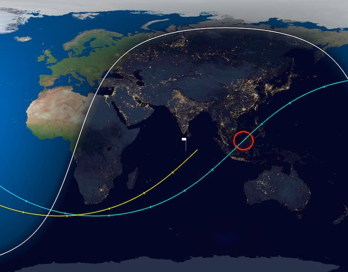 Die Rückkehr einer großen chinesischen Rakete, die über der Insel Borneo gesichtet wurde - Spaceflight Now