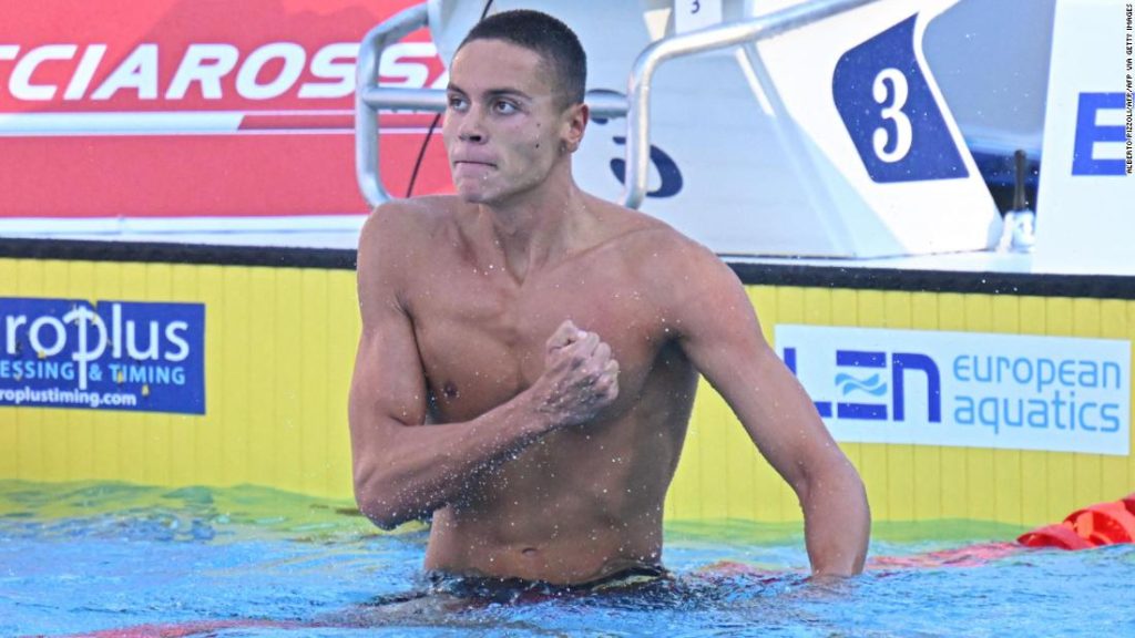 David Popovici, 17, hat bei der Europameisterschaft den Weltrekord über 100 m Freistil gebrochen