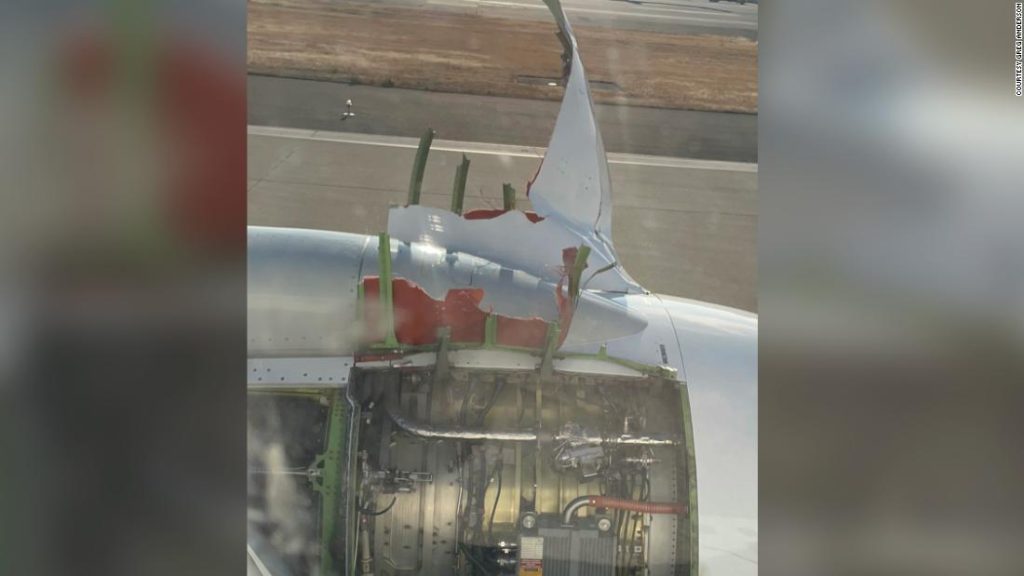 Der Flug von Alaska Airlines wurde nach einem Motorhaubenproblem nach Seattle umgeleitet