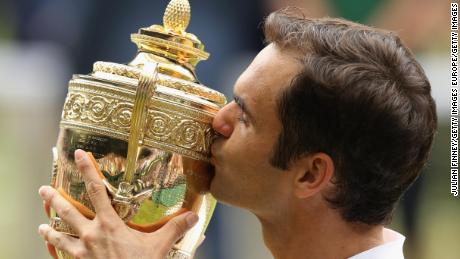 Federer hat Wimbledon acht Mal gewonnen.