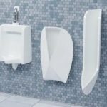 Was ist das beste Design für ein spritzfreies Urinal?  Die Physik hat jetzt die Antwort